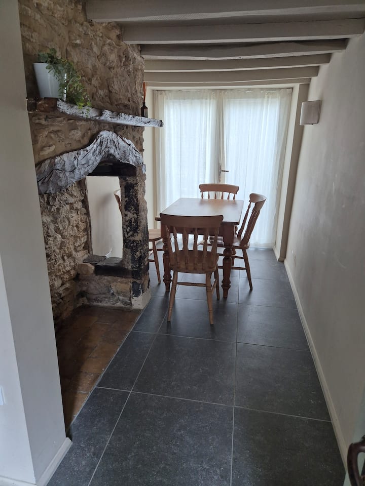 Clematis Cottage photograph 31